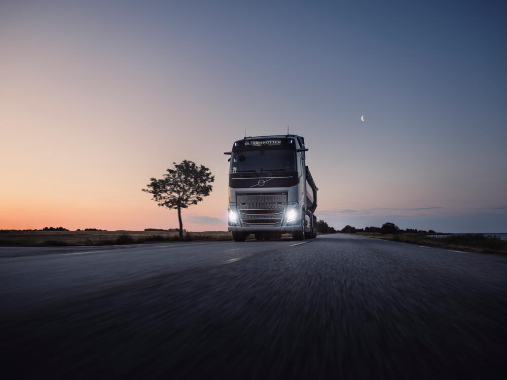 Nijwa-Volvo-Trucks-FH-09 Nijwa-Volvo-Trucks-FH-09